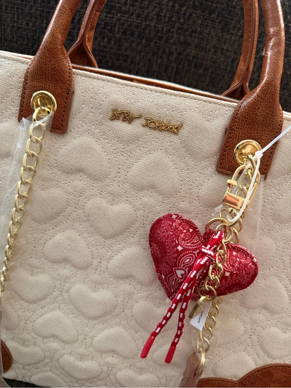 Betsey Johnson XOKIARA Quilted Heart Canvas Tote 🆕